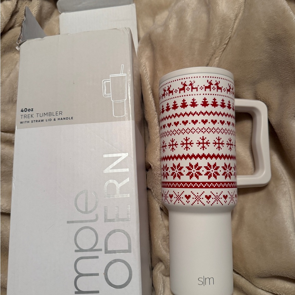 Simple Modern Christmas Tumbler
